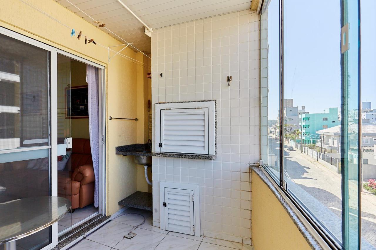 1040 - Departamento 2 Quartos Na Rua Pirajica . 200 M Da Praia Bombinhas Centro Екстер'єр фото